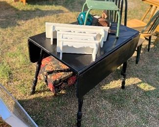 Vintage little drop side farm table