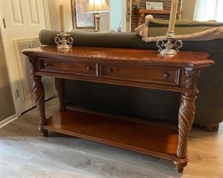 Gorgeous Sofa Table 