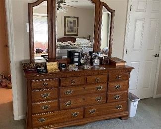 Dresser - Great Condition