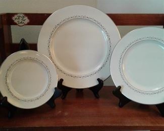 FLINT RIDGE CHINA PLATES
BON-LITE PATTERN
DISCOUNTED TO $100 FOR THE SET