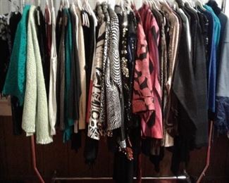 LADIES DESIGNER TOPS AND JACKETS, SIZE XL-PLUS
75% OFF
