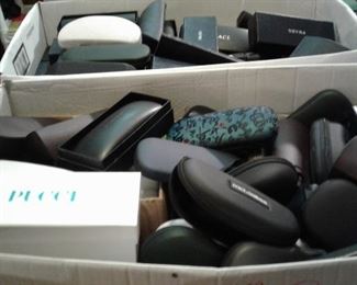 NEW DESIGNER EYEGLASS CASES
DISCOUNTED TO $1.00 EACH
DOLCE & GABBANA
SALVATORE FERRAGAMO
PRADA
XXGAMES
VERSACE
EMELIO PUCCI
TURA AND MORE
$1.00 EACH OR LET'S MAKE A DEAL
