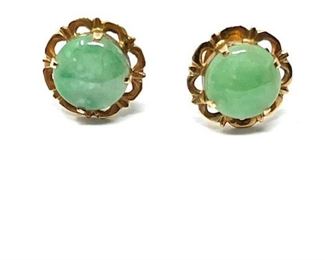 Beautiful Jade Stud Earrings 14kt Yellow Gold