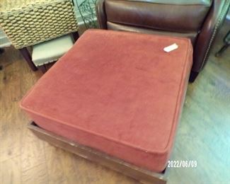 another hassock w/removable cushion
