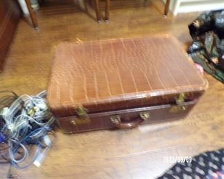 vintage suit case