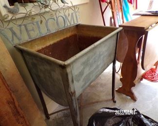 vintage laundry tub