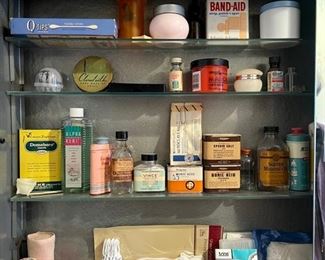 Vintage toiletries 