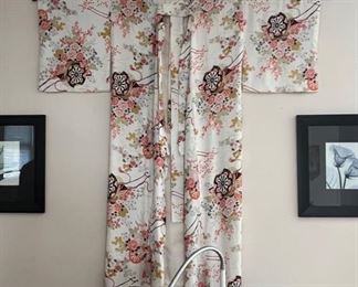 Several vintage Kimonos 