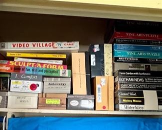Vintage puzzles & Board games 