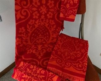 Vintage Fieldcrest towel set