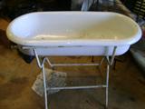 enameled/porcelain infant bathing tub