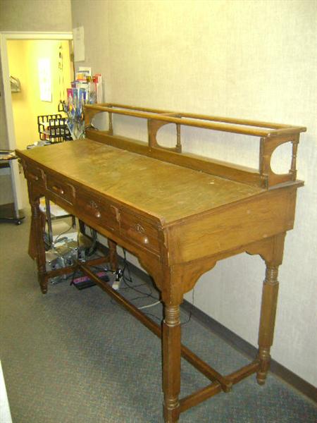 Federal, Fifth District, Judge Stevens court desk, 1800s. More info to come.