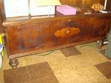 Lane cedar chest