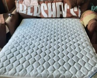 LAZY BOY SLEEPER SOFA BED