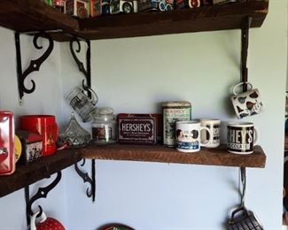HERSHEY COLLECTION, TINS, MUGS, PLUSH, JARS, ETC