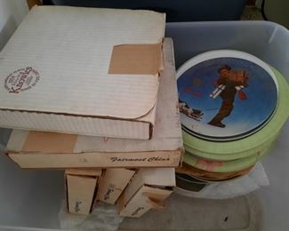 NORMAN ROCKWELL PLATES ~ I AM SURE THERE ARE OVER 100 DIFFERENT PLATES!  THERE ARE 3 DIFFERENT - 4 SEASONS PLATE SETS IN THE ORIGINAL BOXES.  SOME HAVE BOXES AND OTHERS DON'T.