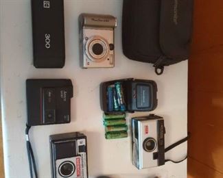 Lot Of 5 Cameras Of Varying Sorts