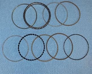 Nice assortment of 9 bangles