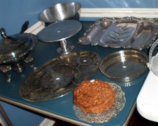 Assorted silver plate serving piecse