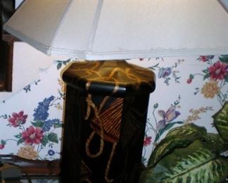 another nice table lamp