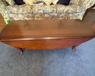Q Anne cherry drop leaf coffee table