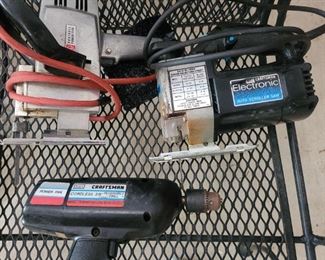 Assorted power tools