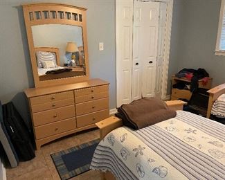 twin bedroom matching furniture
