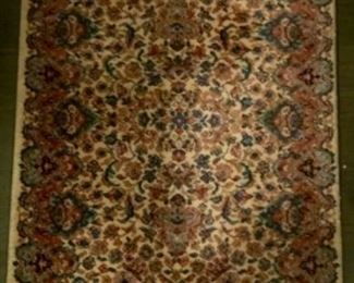 Vintage Karastan “Ivory Kirman”  #759.  America’s finest Power Loomed Wool Rug (2.5’ x 5’)