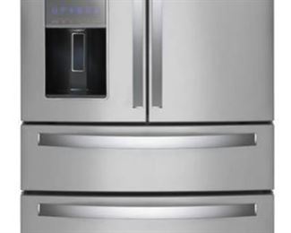 WHIRLPOOL Stainless SteelFinish, French Door Refrigerator.  Ice & Water in DoorDispenser.  Like New! Model#: WRX735SDH200 (36”W X 71”H X 37”D). 26.2CF
