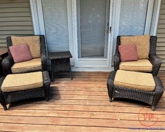 Outdoor Wicker Style Furniture
