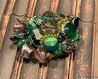 MIRIAM HASKELL Bracelet, Earrings, and Brooch Set