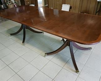 BAKER style Dining Table , top and leaf are all one piece Pedestals can be removed.  PRICE 400 dollars BARGAIN