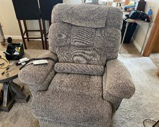 Lift chair