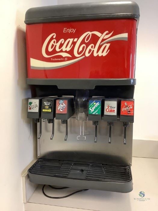 Six (6) head soda fountain with compressor & hoses & rack. Good used condition.

Soda Dispenser with Syrup lines, Shur FLow Mashine, Lancer Bypass with regulator.  

C02 tank and syrup storage Rack.  Serial # ZERO13864U