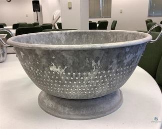 One commercial grade colander, H 8"x W 16", used condition.