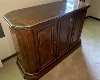 What expandable sideboard, buffet server