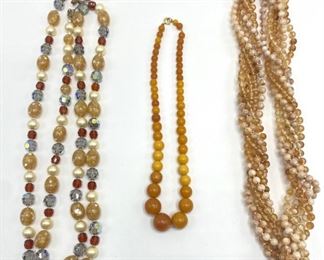 3 Vintage Beaded Necklaces
Lot #: 31