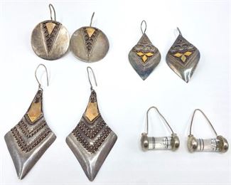 4 Vintage Earrings Marked 925 Silver, Some From Mexico
Lot #: 19