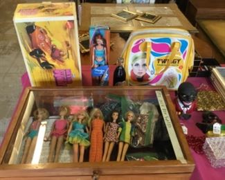 Vintage Barbies, Twiggy, Buggy in box, outfits 