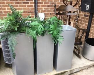 Industrial planters