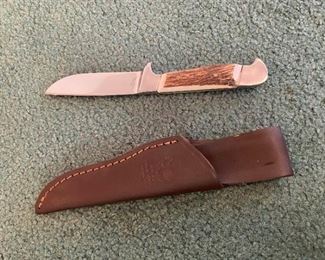 Hen Rooster Hunting Knife with Antler Handle