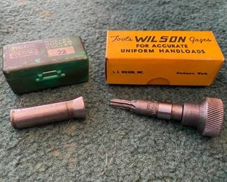 RCBS 22 Caliber Bullet Puller Collet Wilson 25 Caliber Inside Neck Reamer