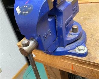 Record Bench Vise
