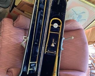 There is no rust on this trombone.