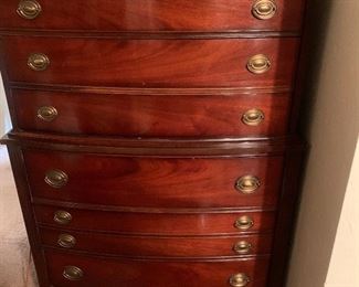 Gorgeous Chest of Drawers