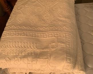 Chenille Bed Spread (white)