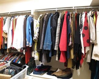 Very nice ladies clothes