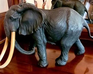 Large very rare Rowland Ward limited edition Elephant ..#148/ 200. Selling for 400.00. Comparable at 1600.00