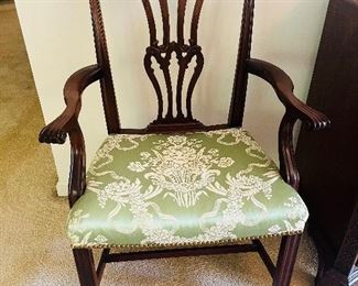 Stunning Baker Furniture Georgian carved mahogany dining chairs