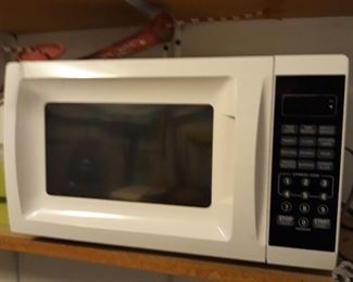 Smaller microwave oven 